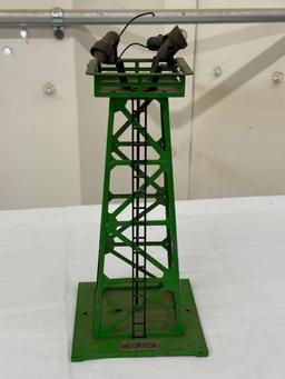 Lionel O Green 395 Floodlight Tower Collectible
