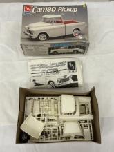 1955 Chevrolet Cameo Pickup AMT 1:25 Model Kit – Collectible Miniature Vehicle