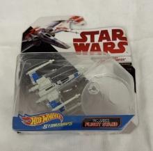 Hot Wheels Star Wars Starship X-Wing Fighter Collectible