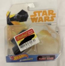 Hot Wheels Star Wars Darth Vader TIE Fighter Starship Collectible