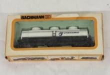 Bachmann HO Scale Cyanamid 3-Dome Tank Car – Vintage Miniature Train Collectible