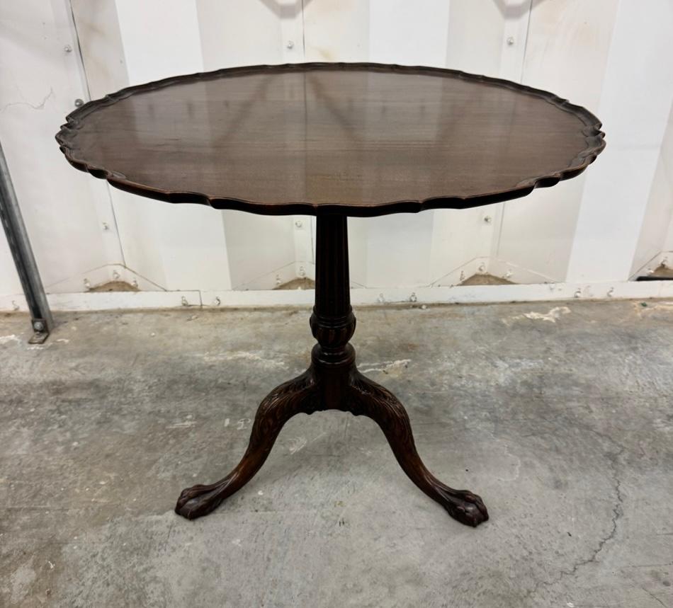 Irish Georgian Mahogany Tilt-Top Wine Table with Carved Edge and Turned Pedestal Base