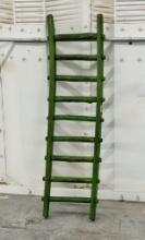 Decorative Mini Ladder for Hanging Blankets, Towels & More