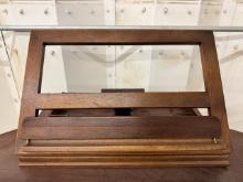 Classic Wooden Drexel Book Stand