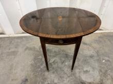 Round Drop-Leaf Wooden Side Table – Classic Style