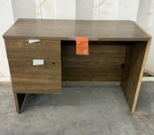 Wooden Right-Pedestal Office Desk with 1 Box Drawer and 1 File Drawer