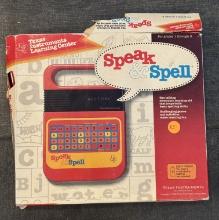 Speak & Spell Texas Instruments Learning Center – Vintage Educational Electronic Toy