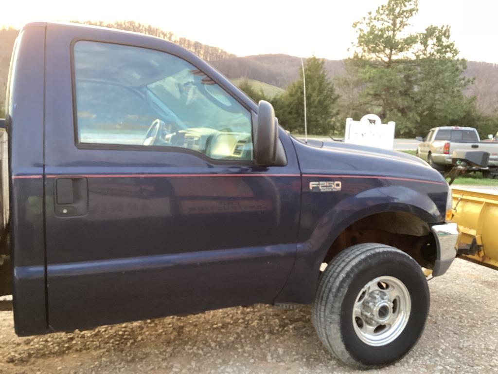 2004 FORD F250 SINGLE CAB