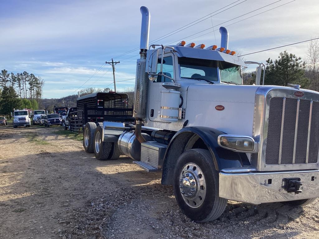 2008 PETERBILT 389 TANDEM AXLE DAY CAB