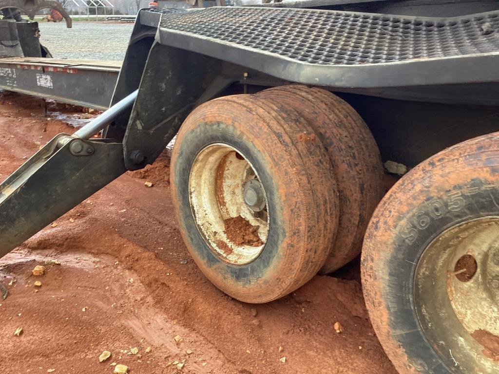 JOHN DEERE 437C LOG LOADER