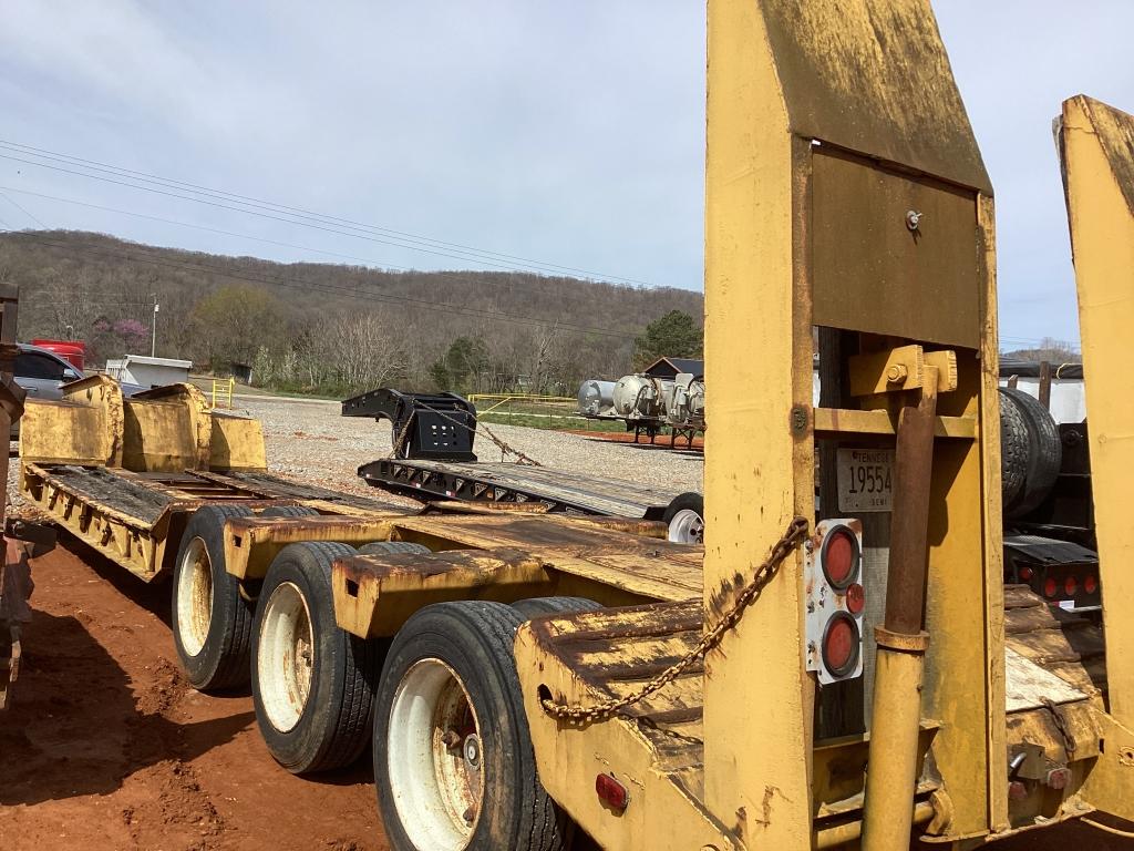 1977 PHELAN WTT-40H 48 TON TRI-AXEL LOWBOY WITH RA