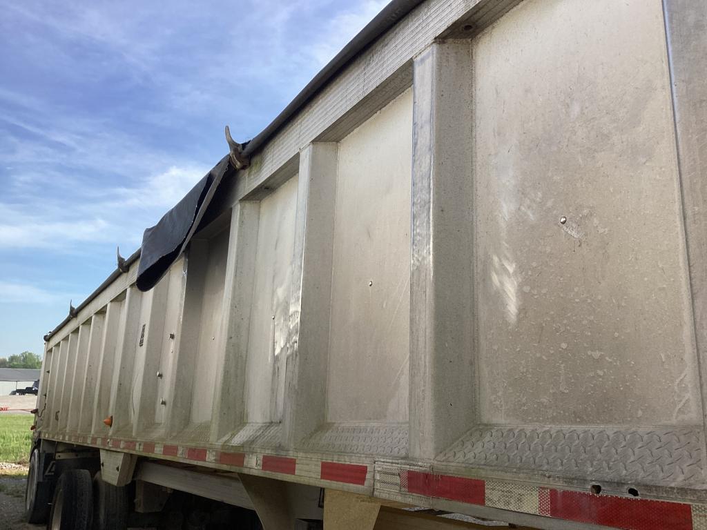 1988 EAST FRAMELESS DUMP TRAILER