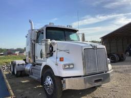 2011 WESTERNSTAR SLEEPER TRACTOR