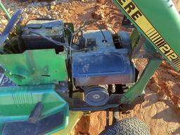 JOHN DEERE 212 RIDING MOWER