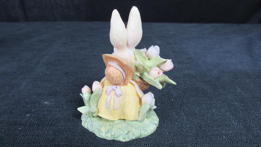 (6) Bunny Toes Figurines - DR