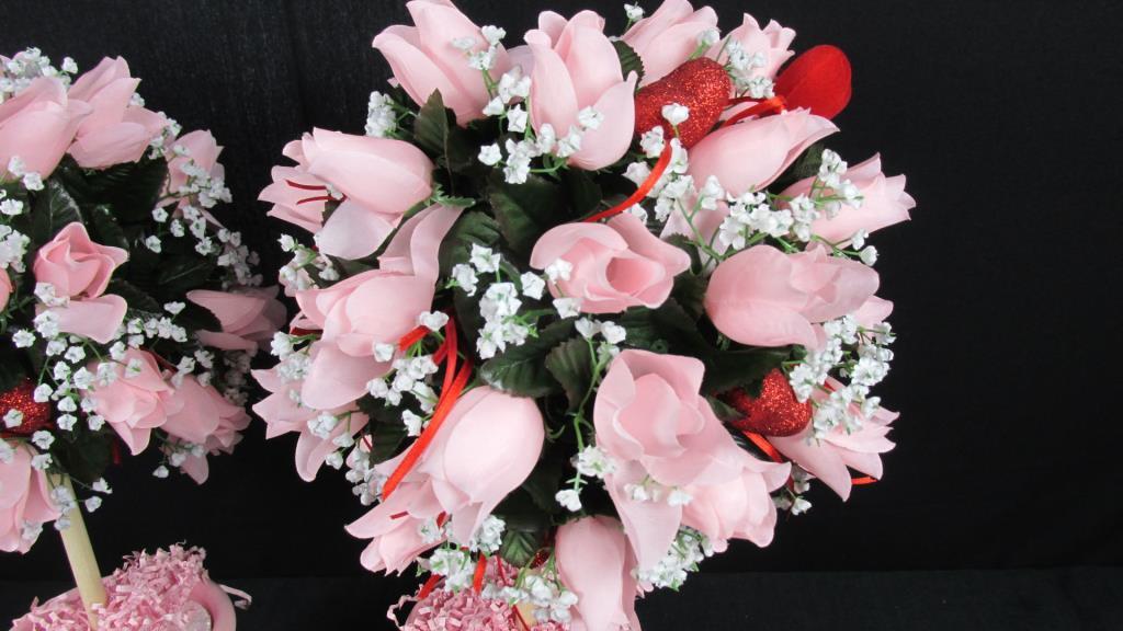 Pair Of Heart Vase Pink Topiaries - DR
