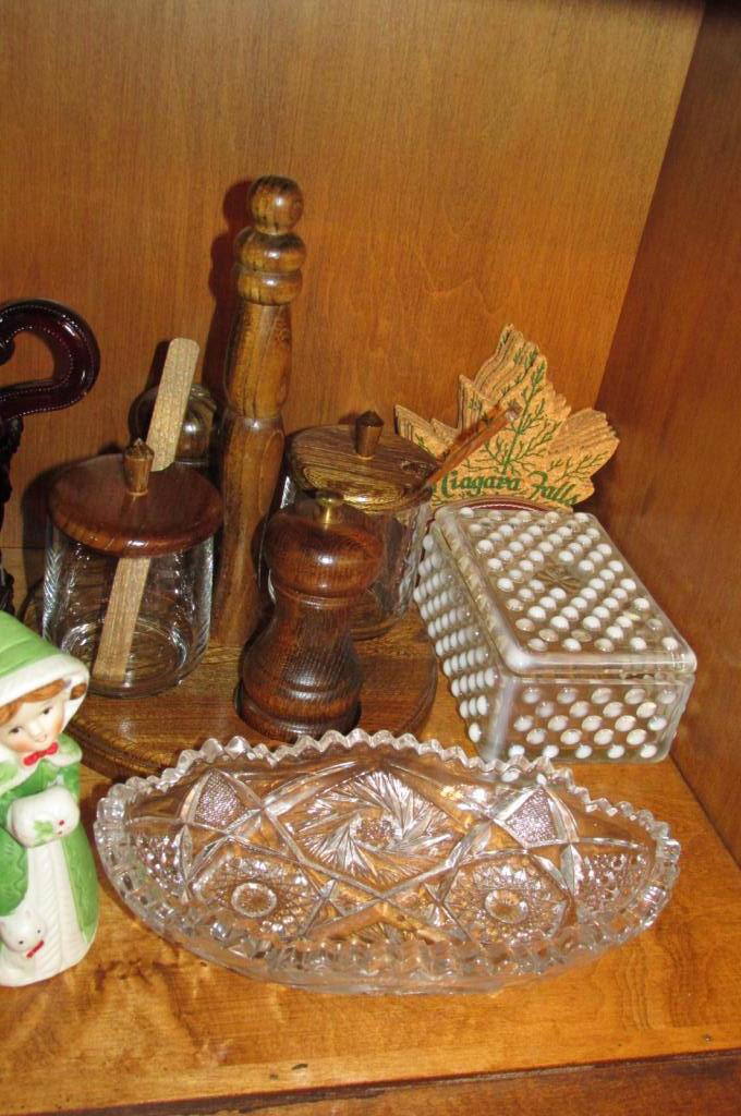 Depression Glass, Punch Bowl, & Servingware