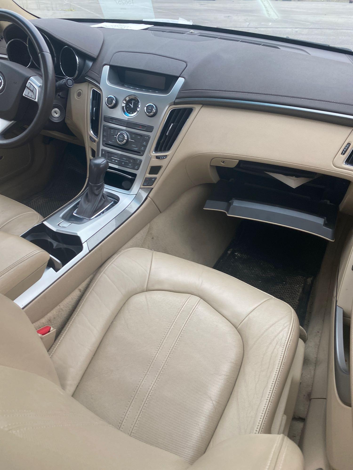 2008 White Cadillac CTS