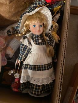 UB3- Dolls, Toys, and Stuffed Animals