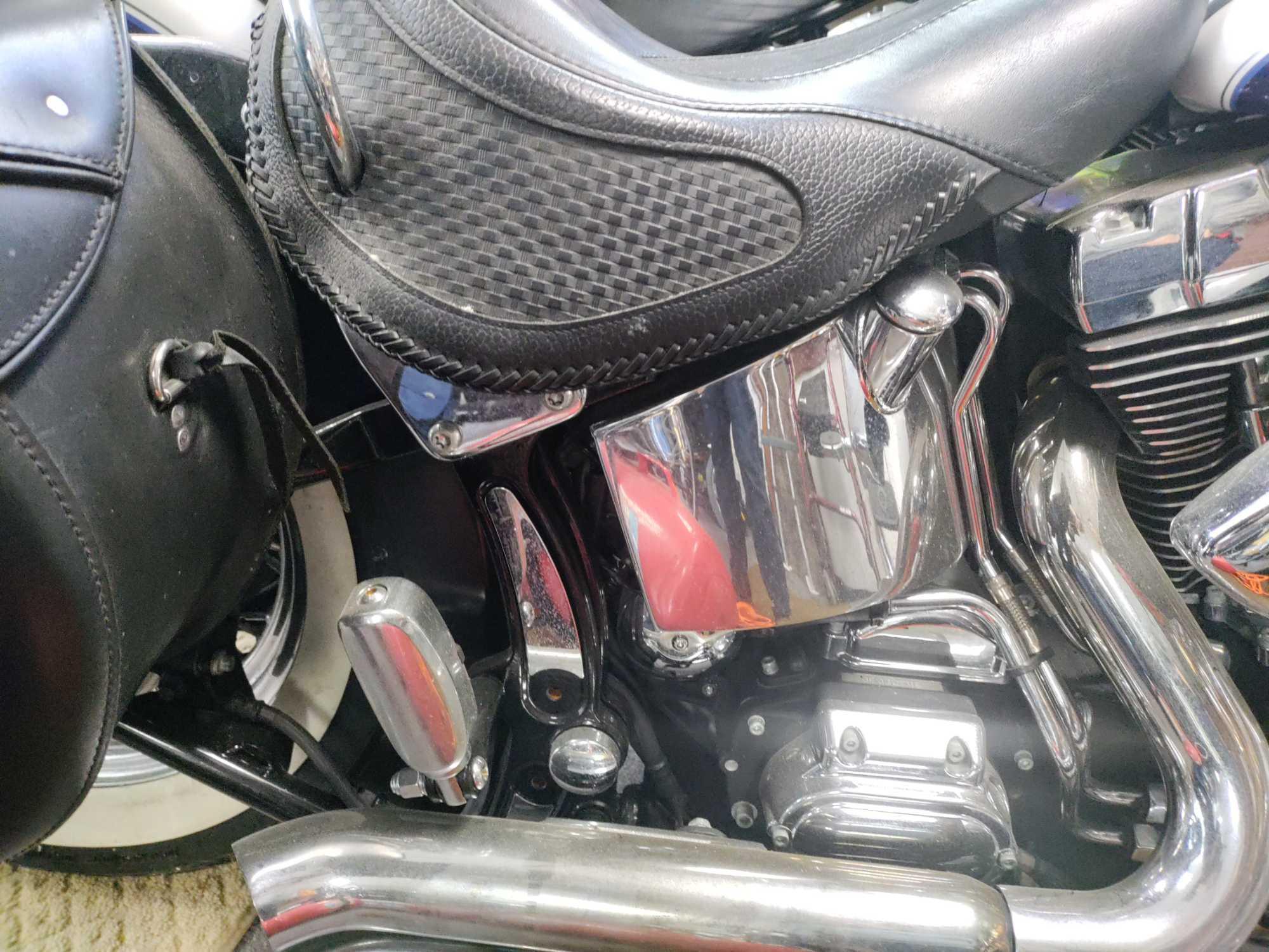 G- 2006 Harley Davidson Soft Tail Deluxe