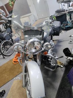G- 2006 Harley Davidson Soft Tail Deluxe