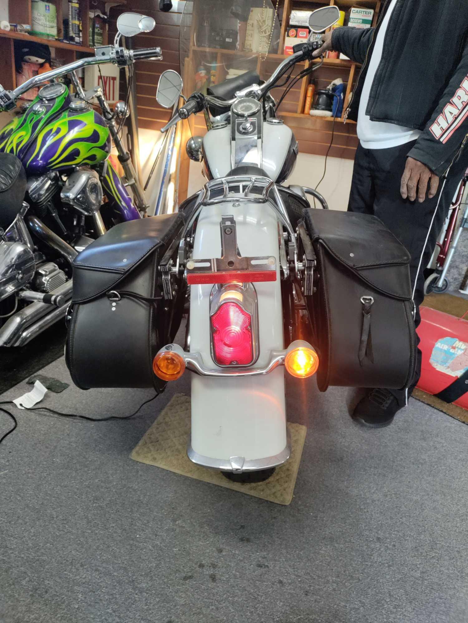 G- 2006 Harley Davidson Soft Tail Deluxe
