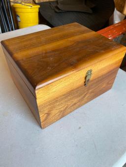 G- Small Wood Box With Mirror