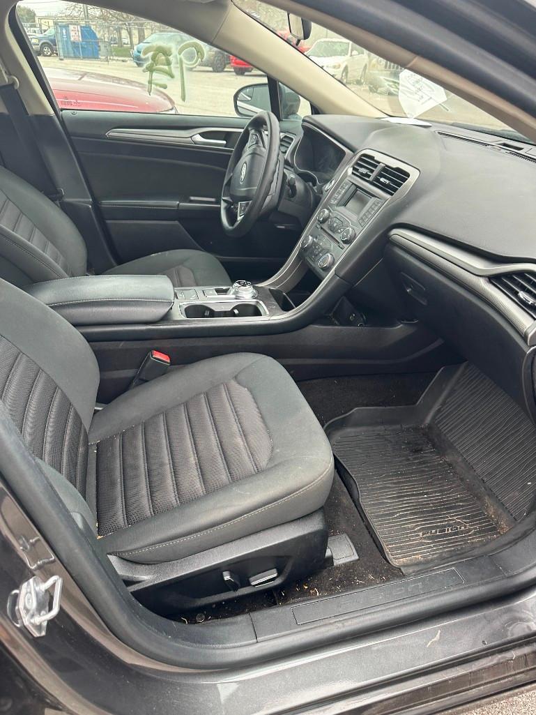 2018 Grey Ford Fusion