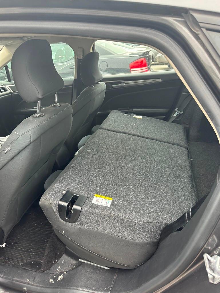 2018 Grey Ford Fusion
