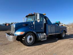 2009 335 Peterbilt Towtruck