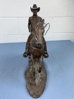 Mehl Lawson 2003 NRHA bronze statue