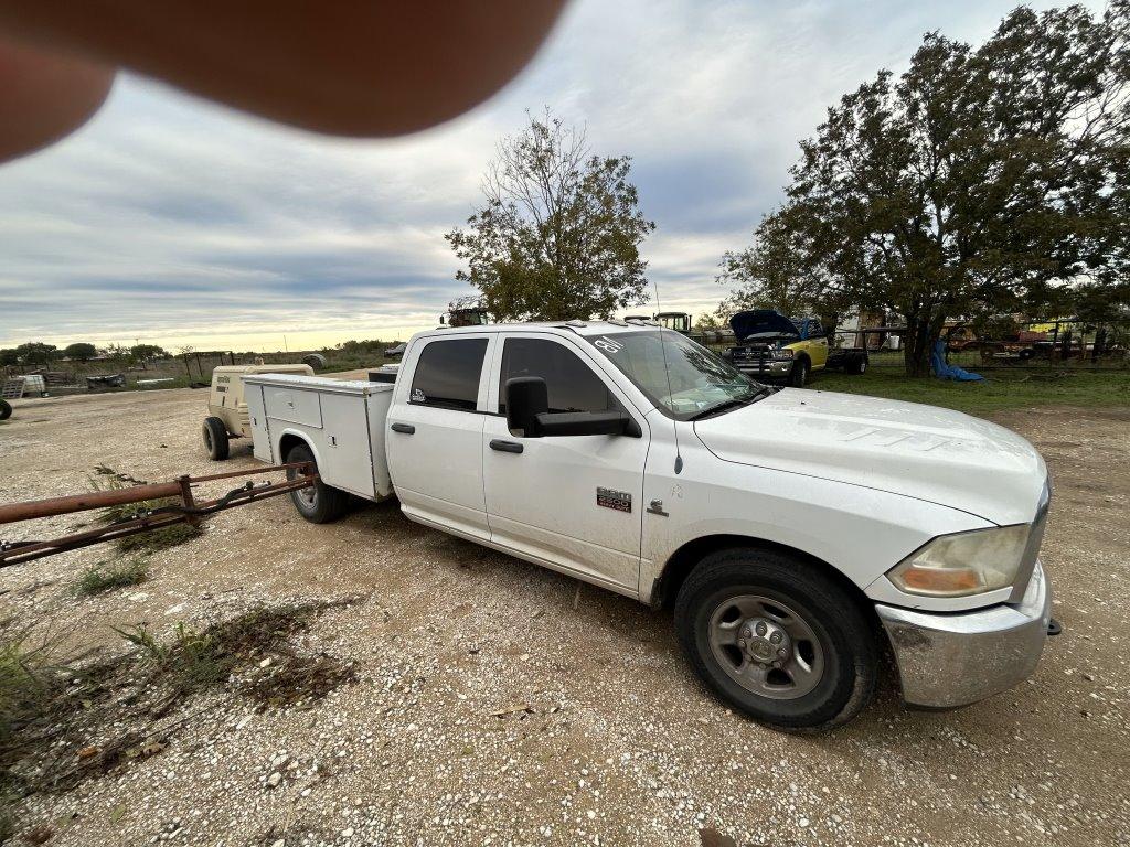2011 RAM 2500 service truck