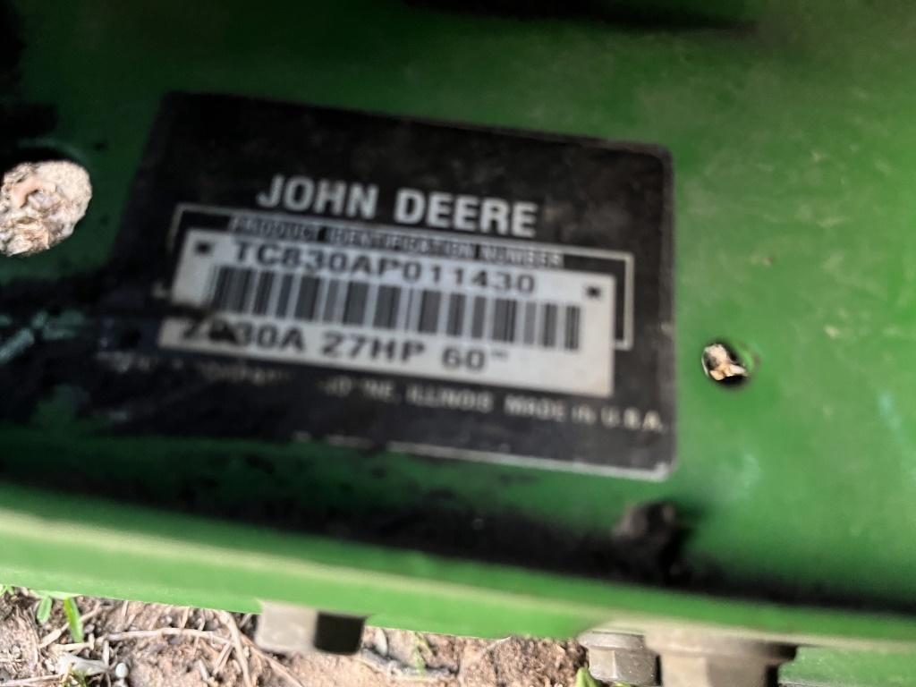John Deere Z830A Commercial ZTR