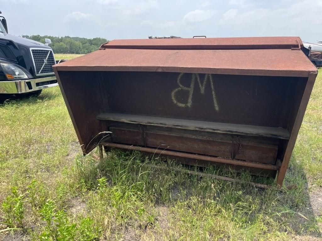 Creep Feeder/Calf Bulk Feeder