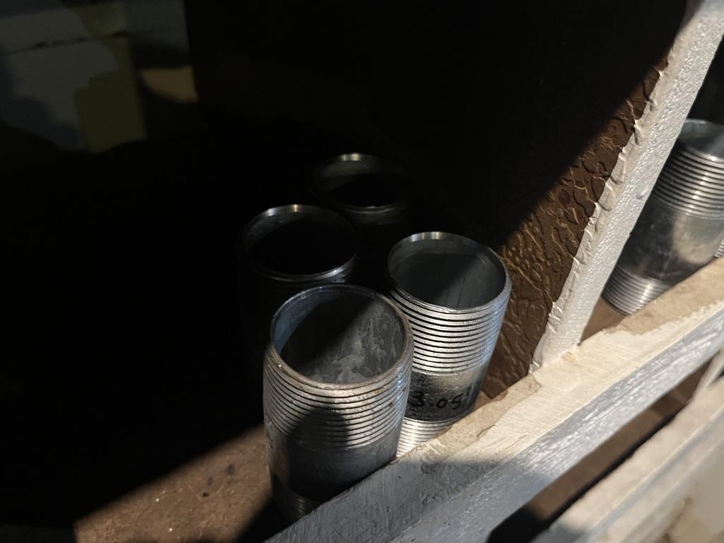 Qty of 1" & 1 1/4" Galvanized Nipples