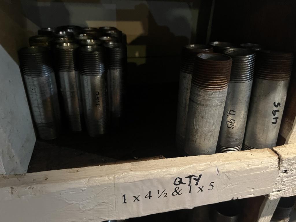 Qty of 1" & 1 1/4" Galvanized Nipples