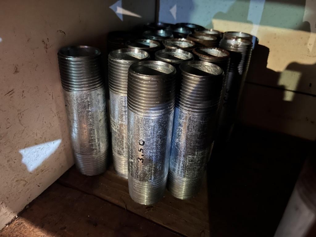 Qty of 1" & 1 1/4" Galvanized Nipples