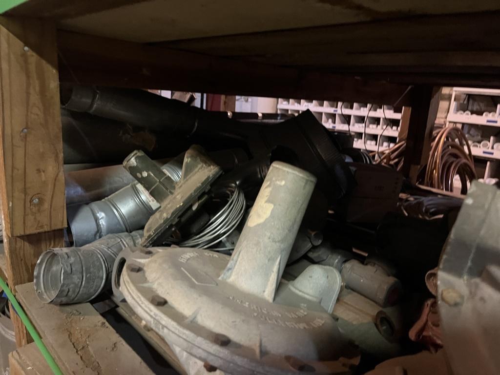 Gas Vents & Regulators