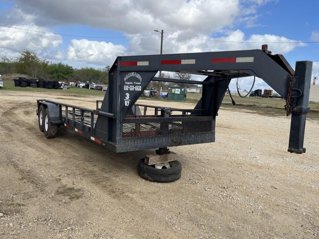 20' x 81-1/2" T/A GN Pipe Top UT Trailer
