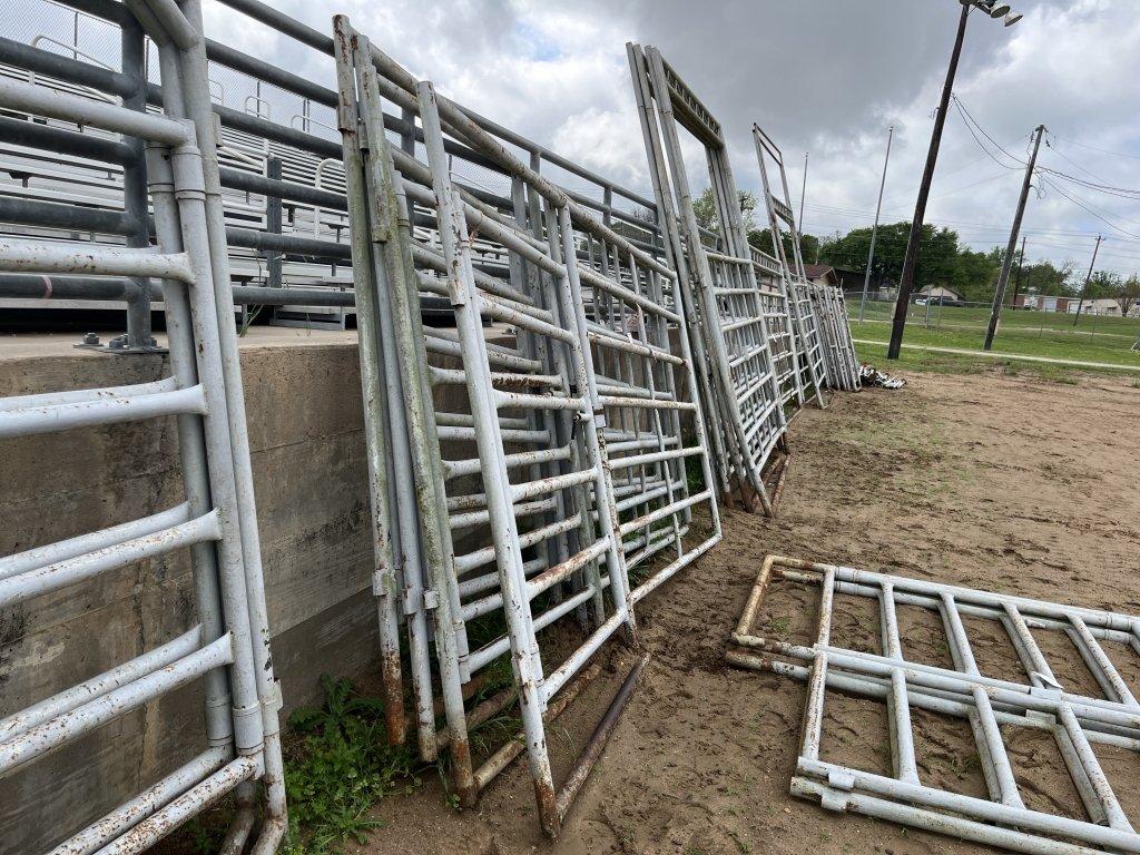 4 ft x 5 ft Bow Gate Panel