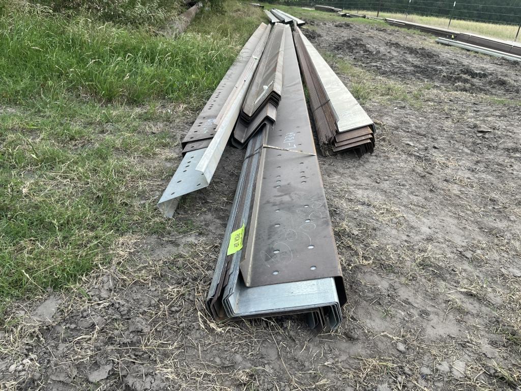 Approx 70 pc of 8" & 10" Z-purlin