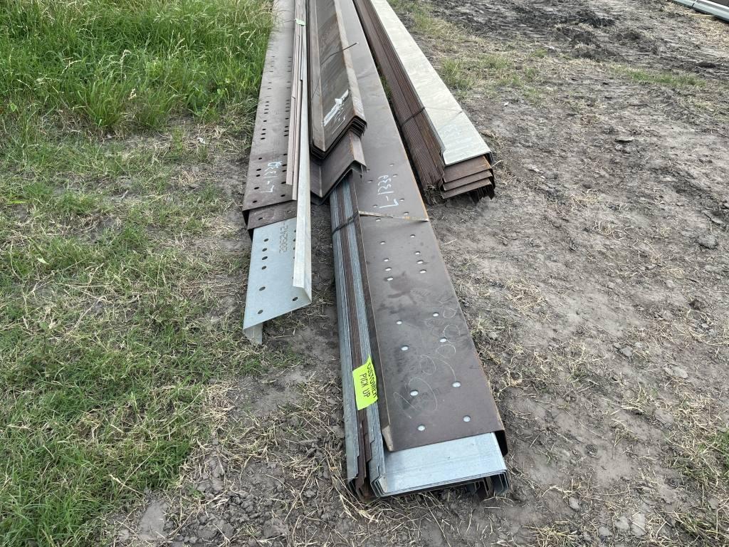 Approx 70 pc of 8" & 10" Z-purlin