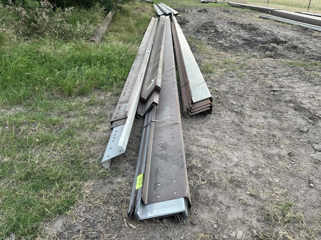 Approx 70 pc of 8" & 10" Z-purlin