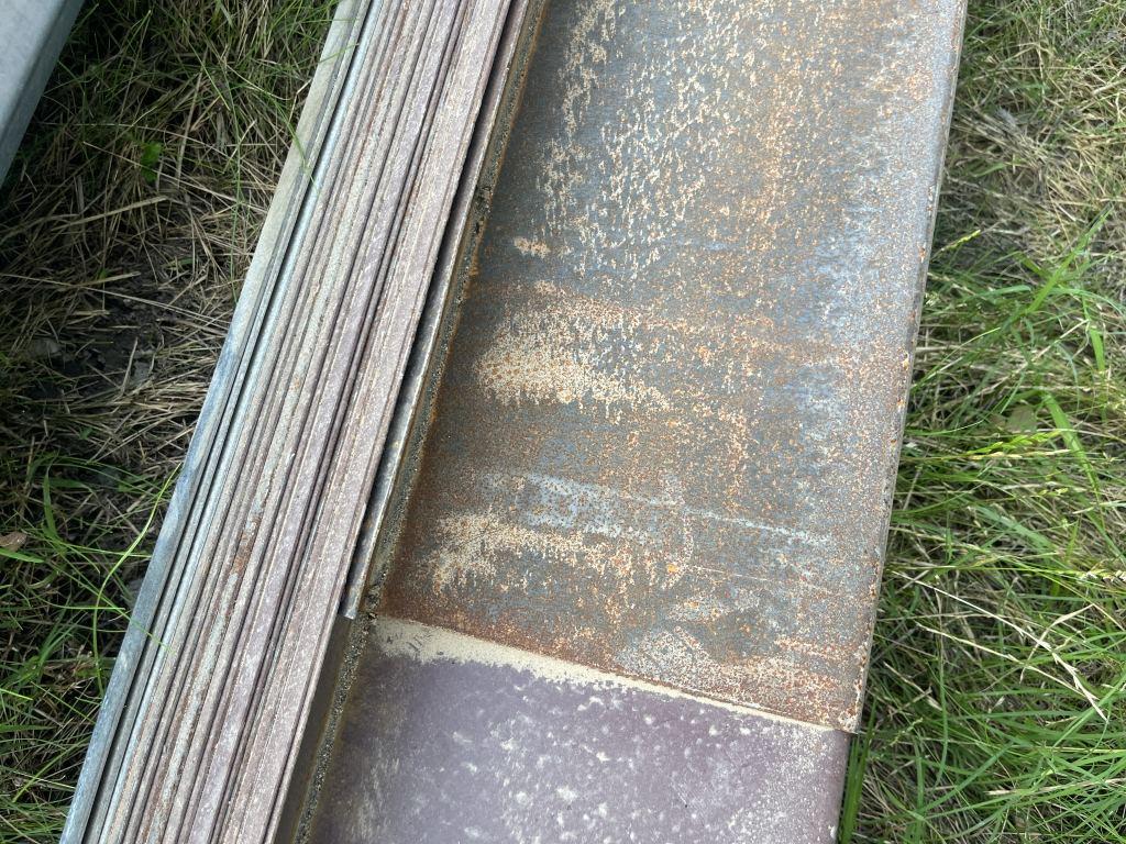 Approx 70 pc of 8" & 10" Z-purlin