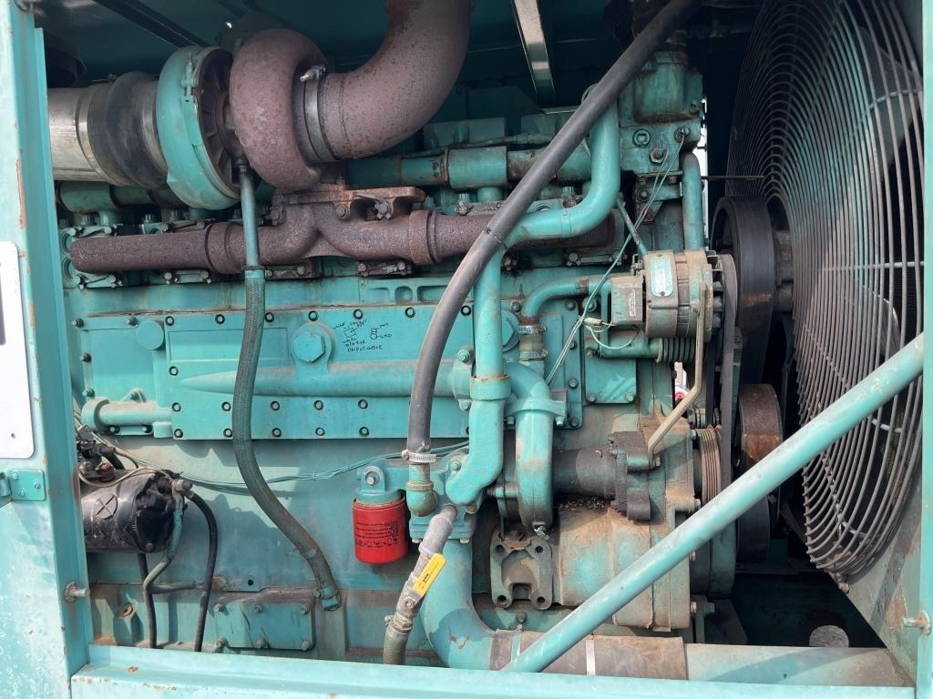 Trailer Mounted 350KW Onan Generator