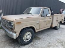 1984 Ford F250 Diesel Reg Cab SVC Truck