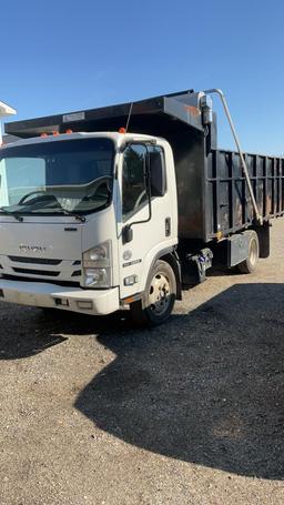 2018 Isuzu Dump Truck