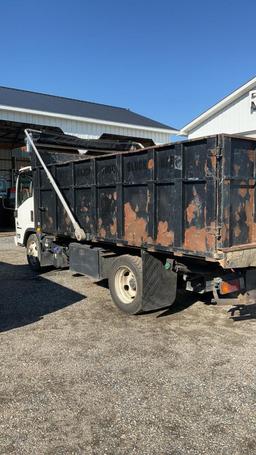 2018 Isuzu Dump Truck
