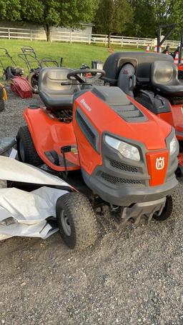 2017 Husqvarna Lawnmower