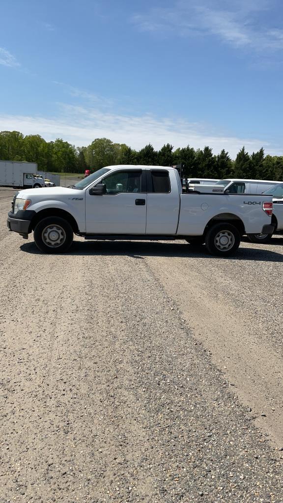 2013 Ford F150 Xl, 4x4, Ext Cab, Shortbed, Toolbox